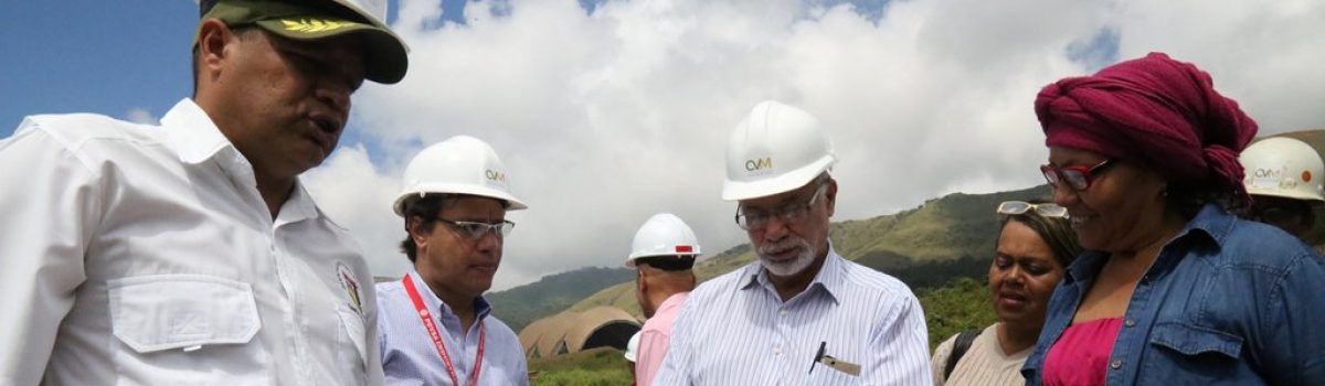 CVM Loma de Níquel contribuye a la construcción de obras públicas