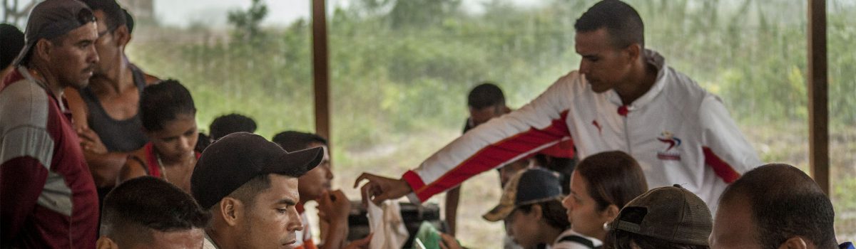 Misioneros de Piar y pueblo minero le meten el pecho  a los derechos humanos y ambientales