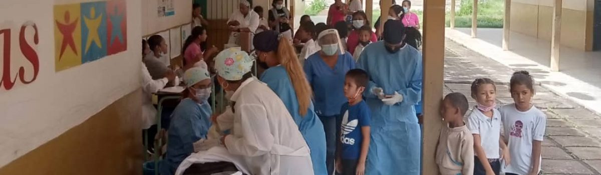 Misión Piar realizó jornada de salud en escuela del municipio Angostura del Orinoco