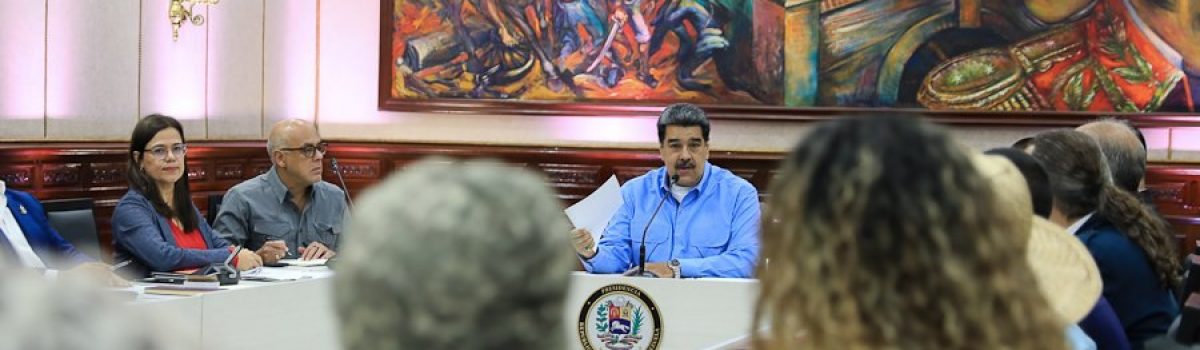Nicolás Maduro: La Humanidad, Venezuela y la Revolución han entrado en una nueva época en la Patria, rumbo a la transición al socialismo.