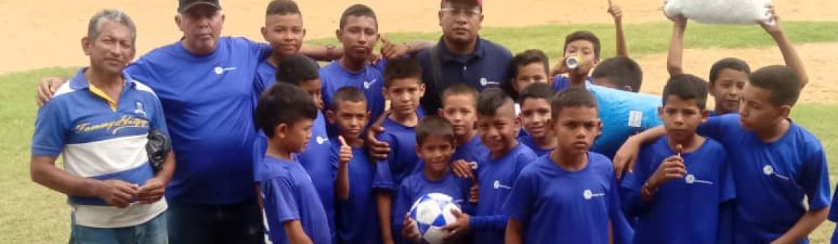 Carbozulia dona implementos deportivos a seis comunidades de la Subregión Guajira