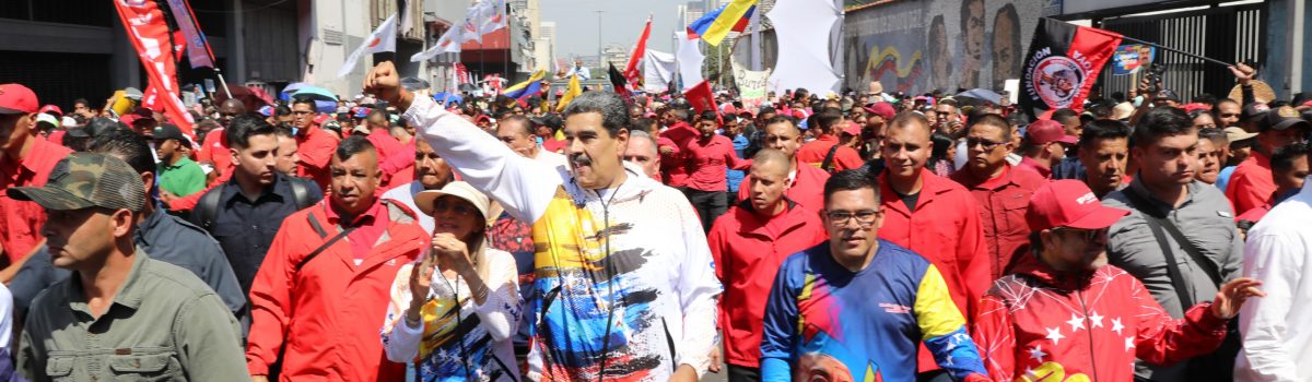 Nicolás Maduro inscribe su candidatura ante el Consejo Nacional Electoral