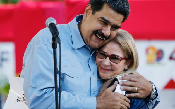 A un mes de la agresión extranjera Venezuela sigue de pie